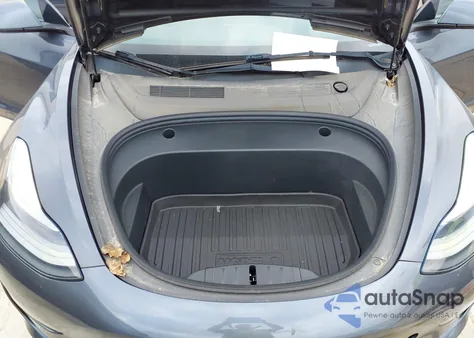 2021 Tesla Model 3 Standard Range Plus Rear-Wheel Drive from USA, damaged, VIN 5YJ3E1EAXMF095146